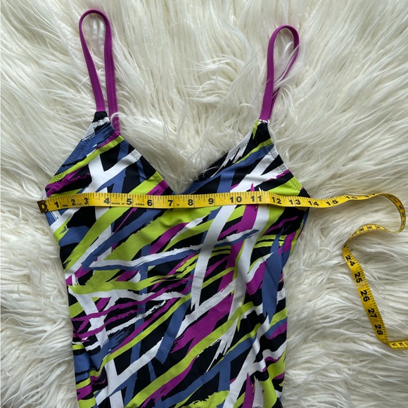 Arena Tankini Swim Top - USA Size 32 - Picture 10 of 11